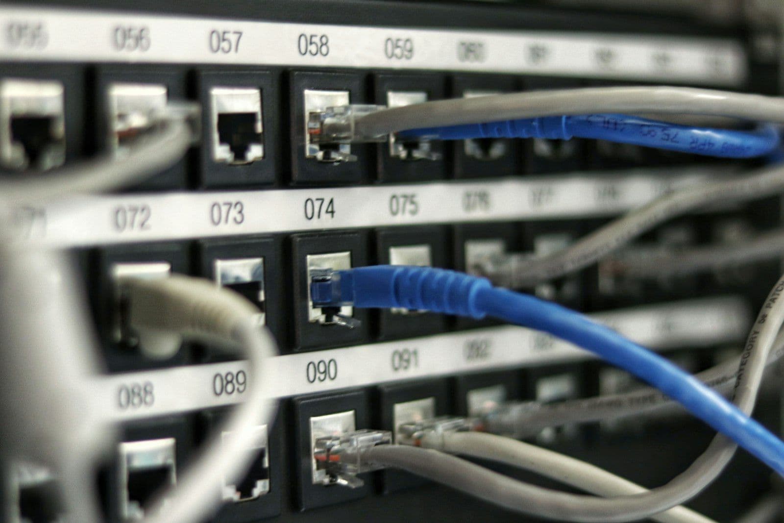 5 señales de que tu router está limitando tu internet